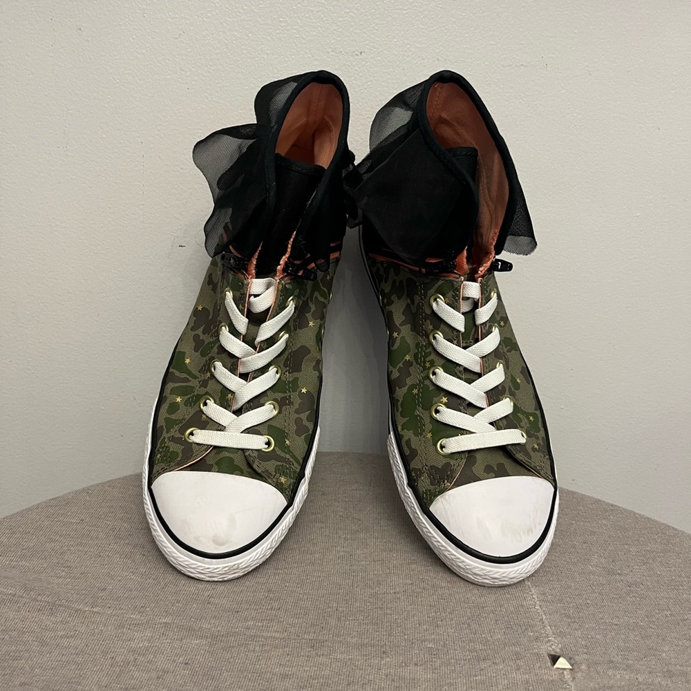 Ladies’ camo All Star Converse Shoes